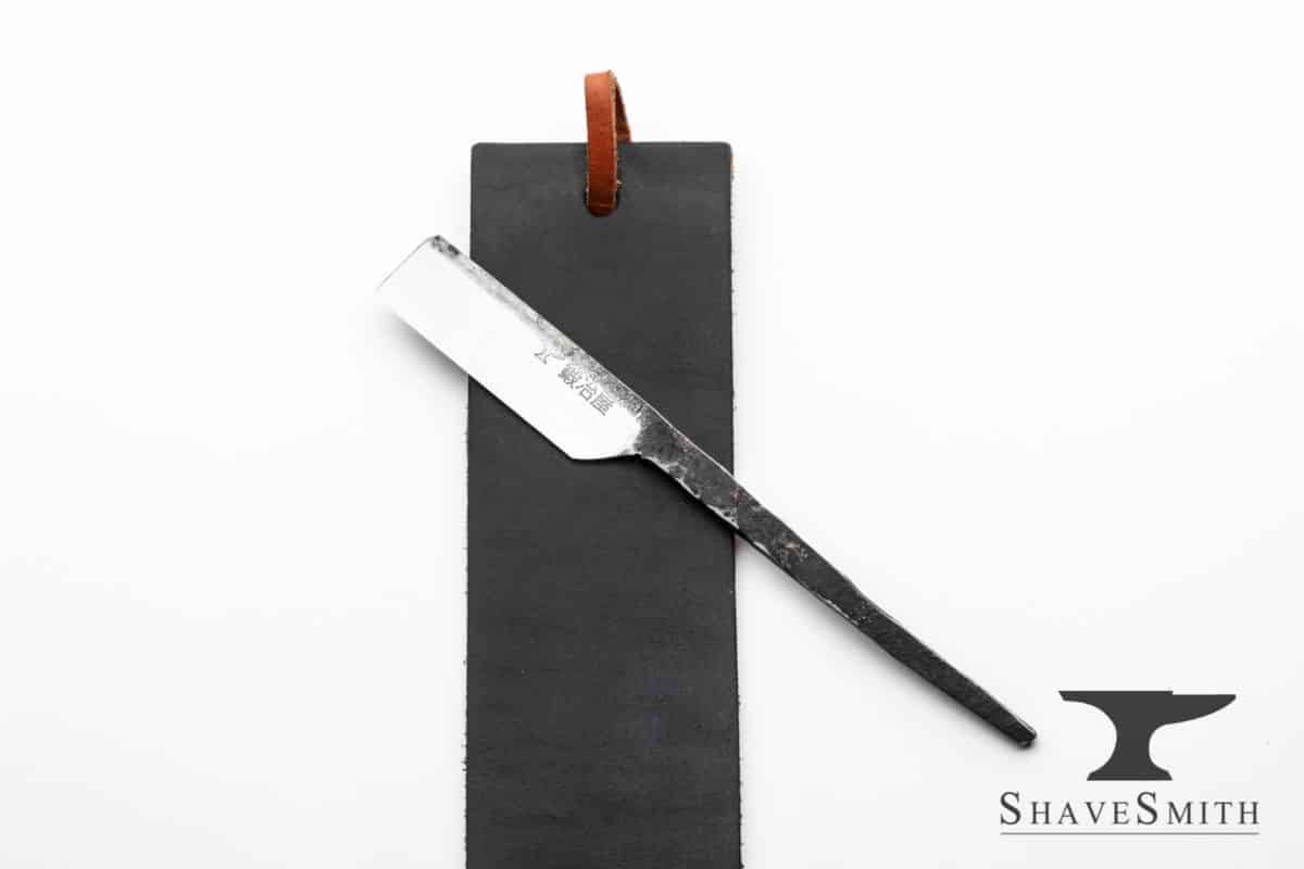 Japanese Straight Razor Kit - Western Grind Kamisori with Hitach